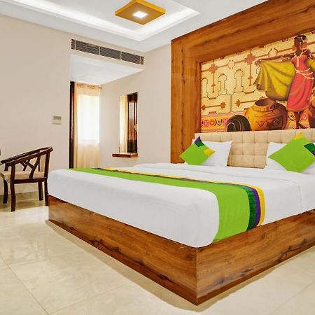 Hotel Eagle Inn Удайпур Экстерьер фото