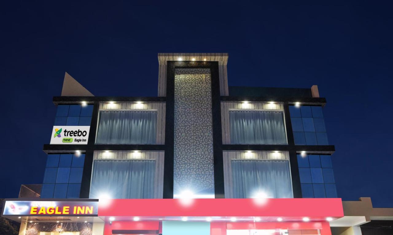 Hotel Eagle Inn Удайпур Экстерьер фото