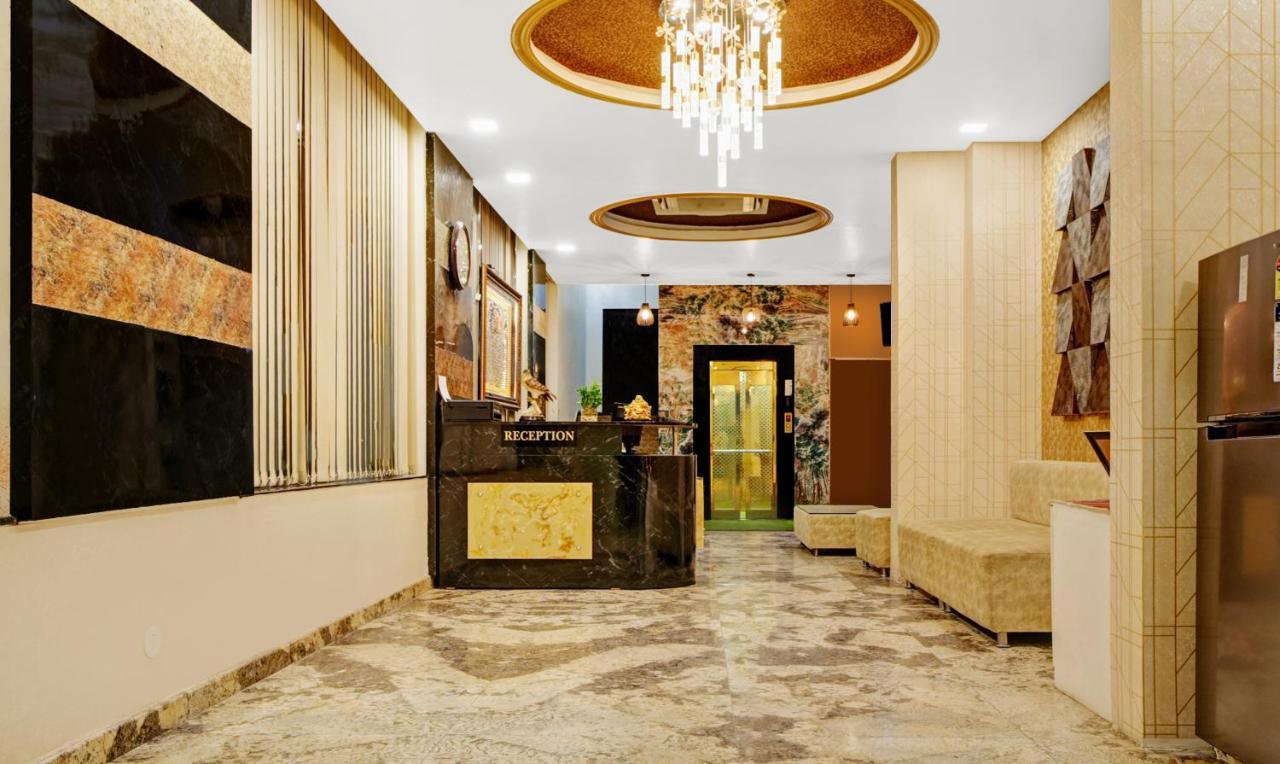 Hotel Eagle Inn Удайпур Экстерьер фото